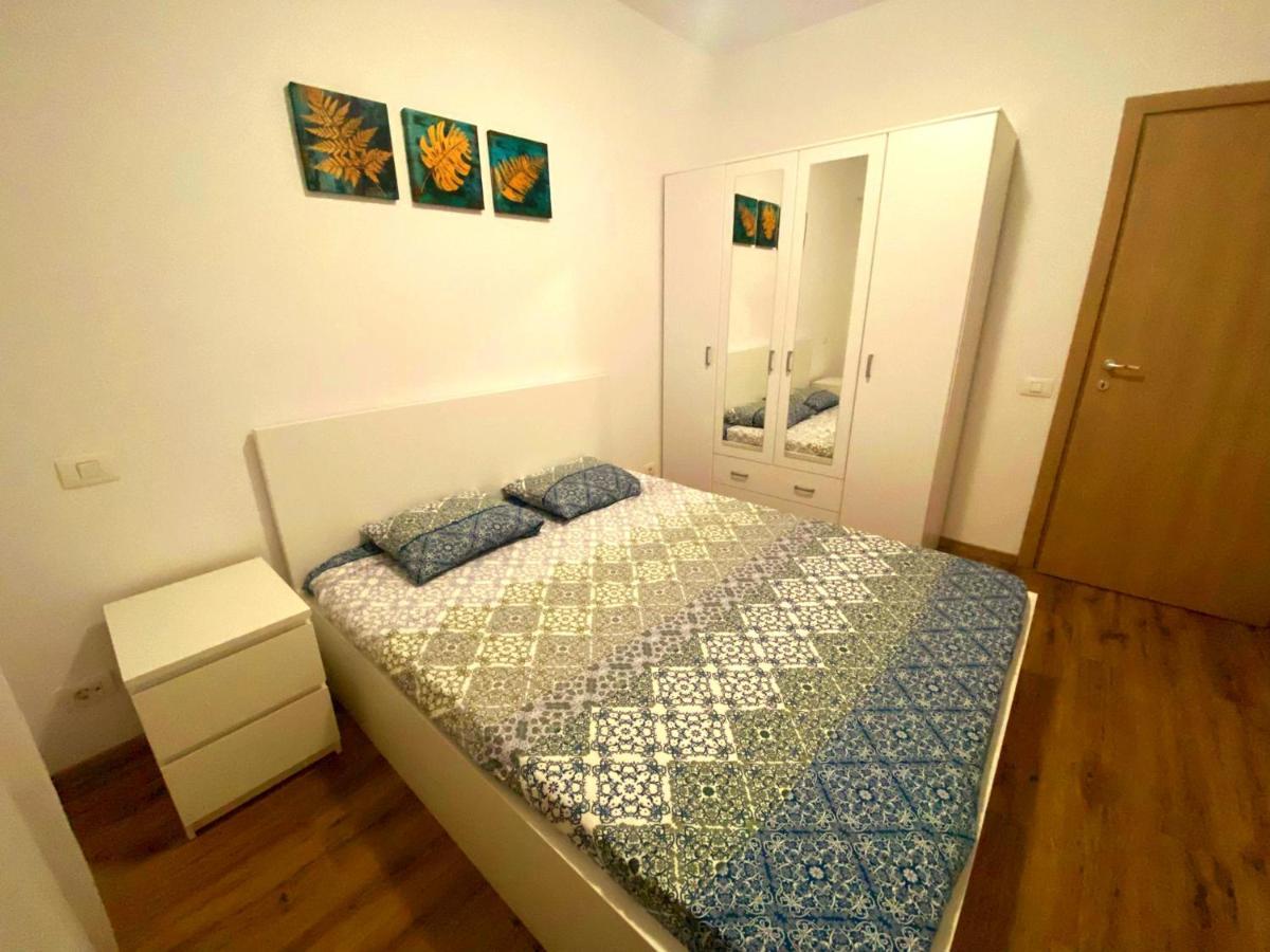Bellagio - Cozy Apartment With Free Gym Boekarest Buitenkant foto