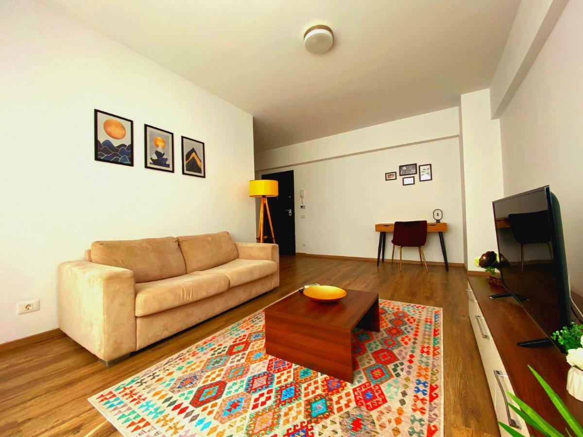 Bellagio - Cozy Apartment With Free Gym Boekarest Buitenkant foto